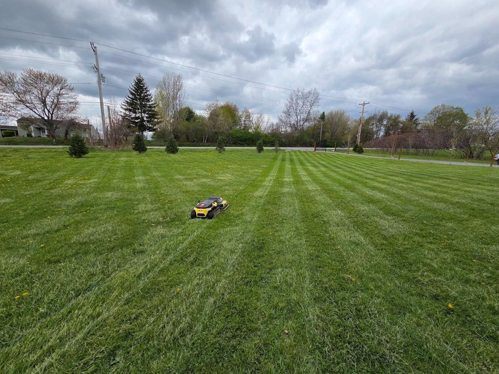 Yarbo 4 - in - 1 Yard Robot with Lawn Mower Pro - Home Power Tech